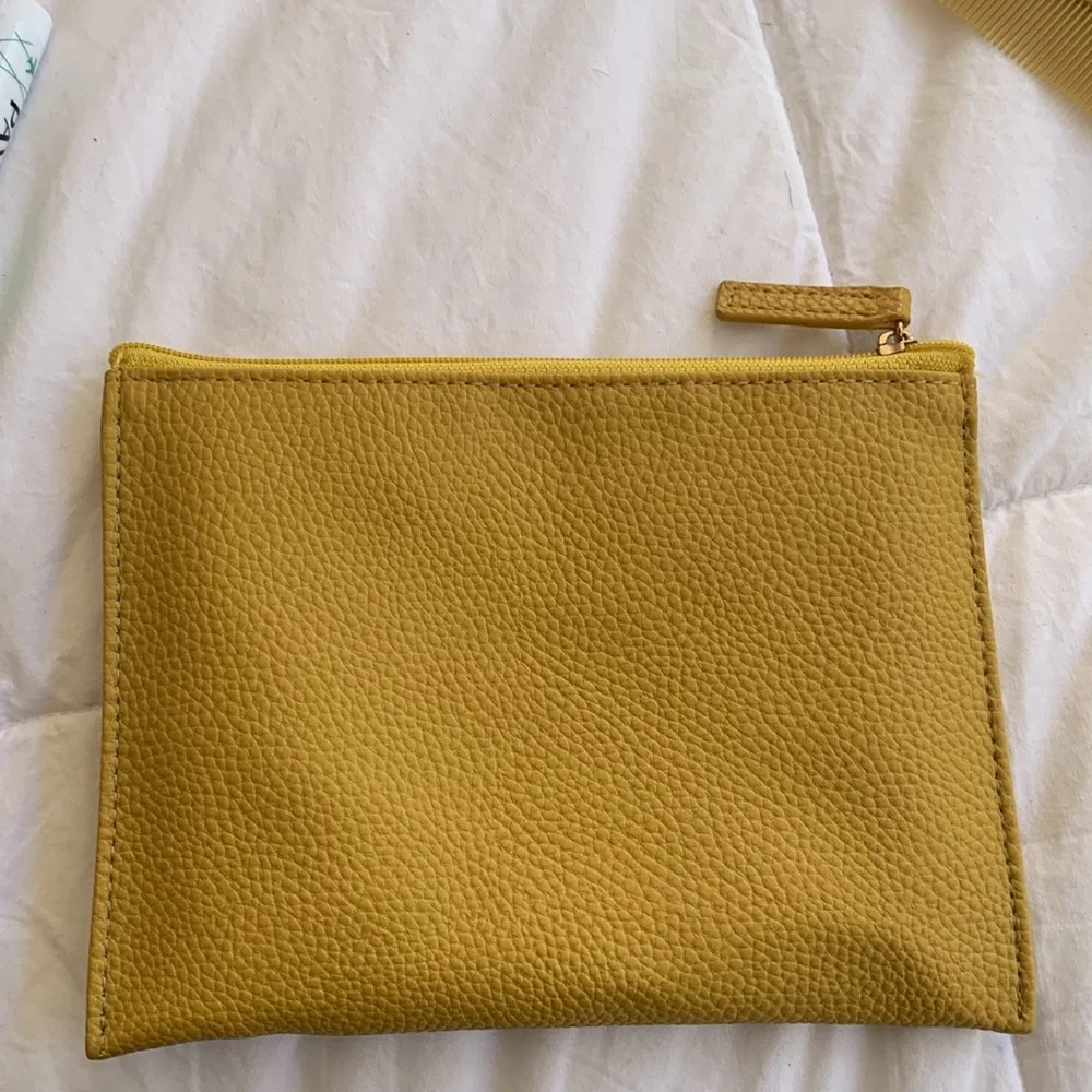 Furla travel kit - Picture 3 of 6